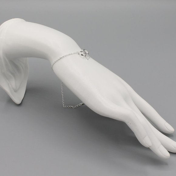 Jewelry bracelet bow cute adorable silver tone dainty minimalist fashion new - Picture 3 of 5